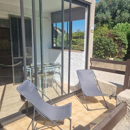Studio 2 Adultes 2 Enfants Sanary Sur Mer A 800M De La Mer Dış mekan fotoğraf